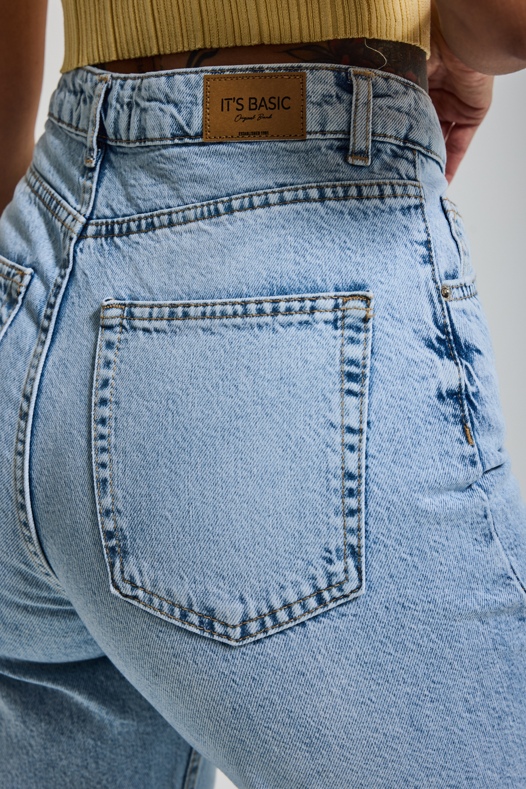 2477 Straight Fit Yüksek Bel Kadın Jean