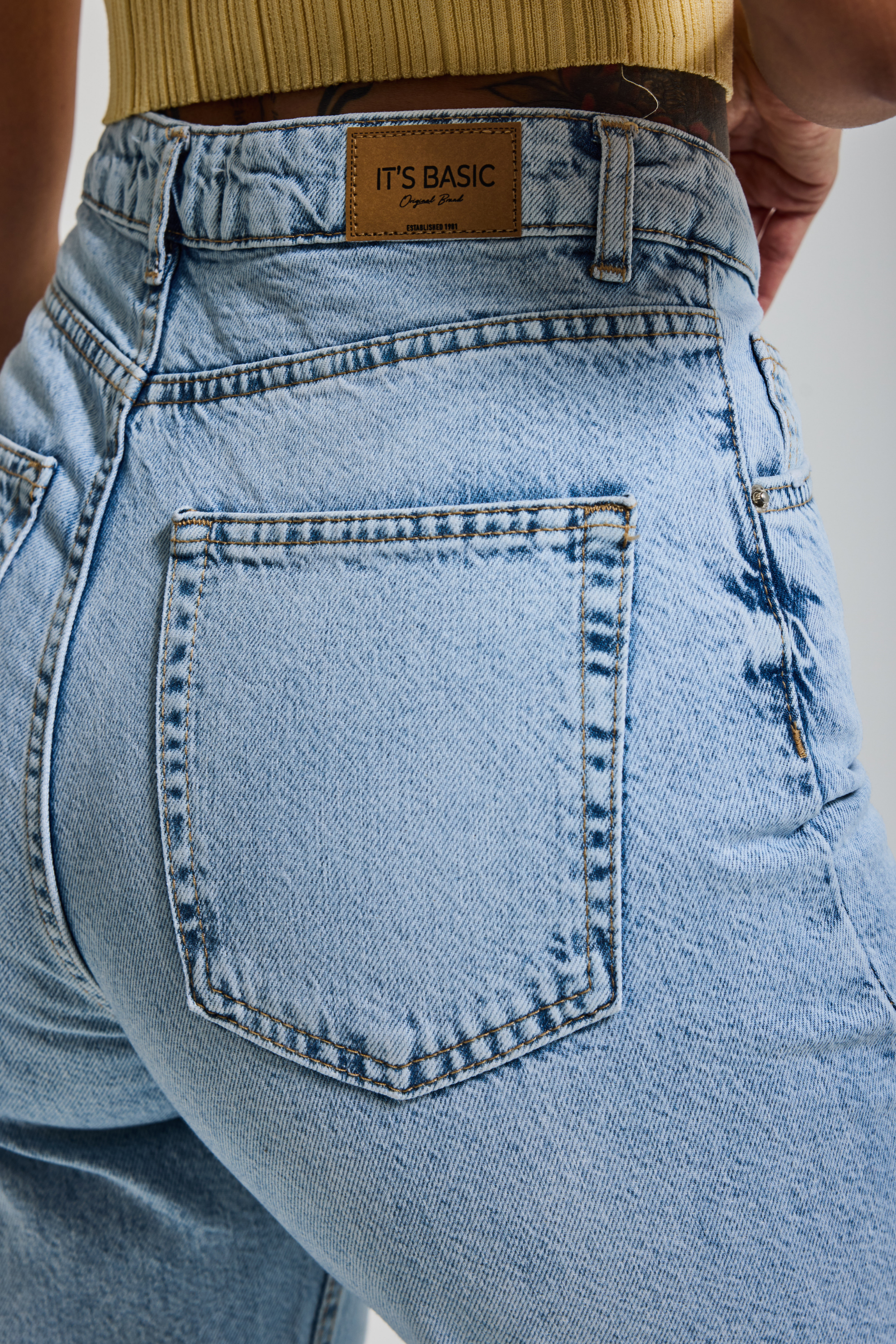 2477 Straight Fit Yüksek Bel Kadın Jean