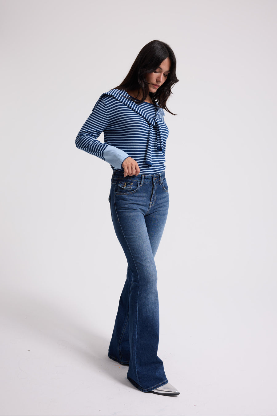 4201 %67 Cotton %22 Viscon %10,5 Polyester %0,5 Elastan Mid Rise Flare Jeans
